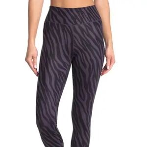 Nike One Icon Clash 7/8 Printed Leggings X-Small